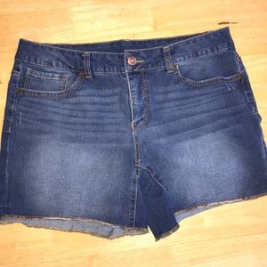 Time and Tru stretch denim jean shirt size 12
